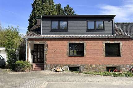 Haus zum Kaufen in Essen 329.000,00 € 110 m²
