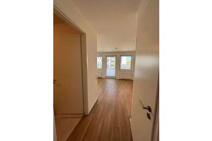 Wohnung zum Mieten in Schönefeld 725,00 € 42.18 m²