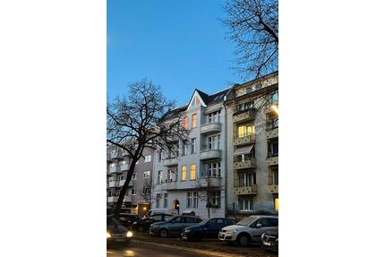 Sanierte freie 1-Zimmer-Wohnung mit Gartenanteil Innenhoflage - Berlin Tempelhof-Schöneberg