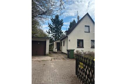 Einfamilienhaus in Frankfurt am Main ( nur für Firmen )