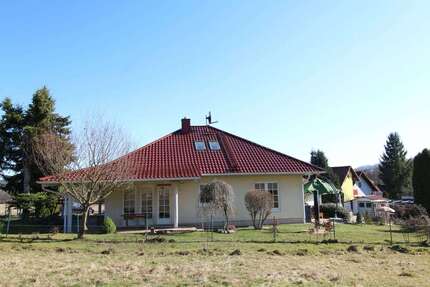 Haus zum Kaufen in Waltershausen 445.000,00 € 140.29 m²