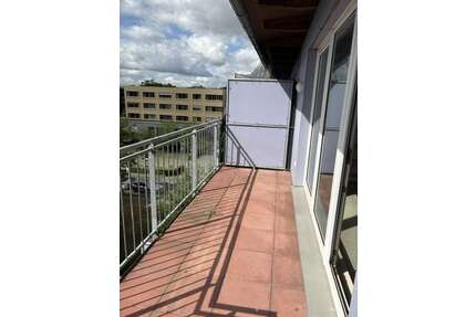 Wohnung zum Mieten in Dresden 421,00 € 49.37 m²