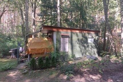 Bungalow am Schervenzsee, abseits des Campingplatzes - Eisenhüttenstadt