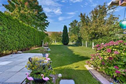 Grüne Oase im Herzen Möllns - Charmante Doppelhaushälfte auf Traumgrundstück