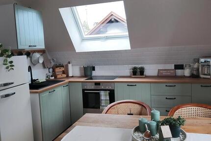 Kernsanierte,voll ausgestattete,moderne Dachgeschosswohnung - Wenden