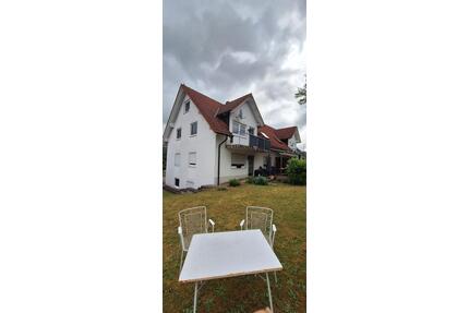 Helle,renovierte Eigentumswohnung mit Einbauküche +2 Stellplätze - Itzgrund