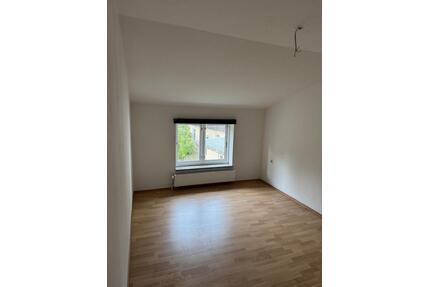 3 Zimmmer Wohnung Erfde - 600,00&nbsp;EUR Kaltmiete, ca.&nbsp; 80,00&nbsp;m&sup2; in Erfde (PLZ: 24803)