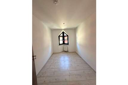 Wohnung zum Mieten in Moers 869,00 € 75 m²