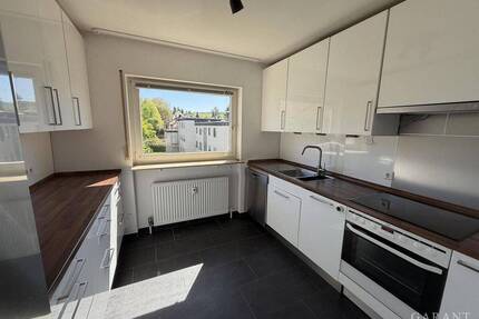 PENTHOUSEFEELING ZUM MIETEN! - 1.500,00&nbsp;EUR Kaltmiete, ca.&nbsp; 128,00&nbsp;m&sup2;&nbsp;Wohnfl&auml;che in Heilbronn (PLZ: 74074)