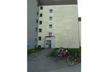 helle 2-Zimmer-Wohnung mit Einzelgarage - Burghausen
