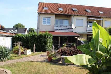 Haus zum Kaufen in Pegau 380.000,00 € 141.46 m²