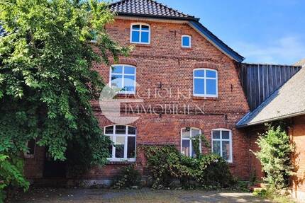 Großzügiges Anwesen mit drei Gebäuden: Ehemalige Betreuungseinrichtung für Kinder in der Altmark - Diesdorf Abbendorf