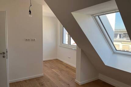 S-Bad Cannstatt, Seelberg, 11-Familienhaus in ruhiger, angenehmer Wohnlage - Stuttgart