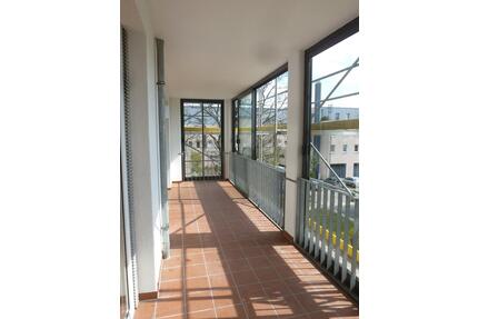4-Zimmer-Kapitalanlage mit Wintergarten und Autostellplatz - Berlin Pankow