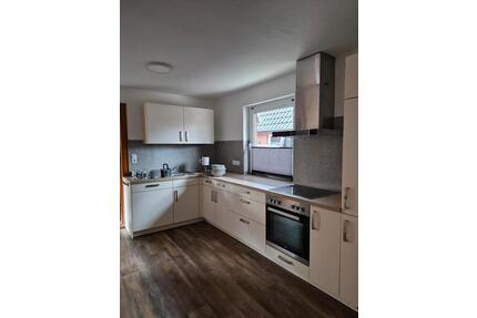 Haus zu vermieten - 800,00&nbsp;EUR Kaltmiete, ca.&nbsp; 90,00&nbsp;m&sup2; in Hennstedt (PLZ: 25779)