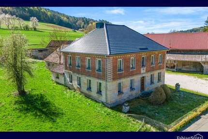 Haus zum Kaufen in Pottenstein 169.000,00 € 206 m²