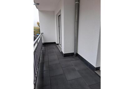 Zwei-Zimmer-Wohnung mit Einbauküche - Lauter-Bernsbach