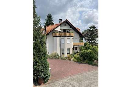 Haus zum Kaufen in Bergneustadt 980.000,00 € 352 m²