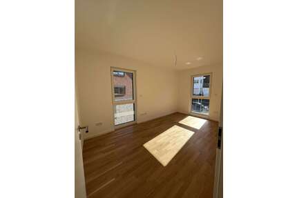 Haus zum Mieten in Wiesbaden 3.100,00 € 160 m²