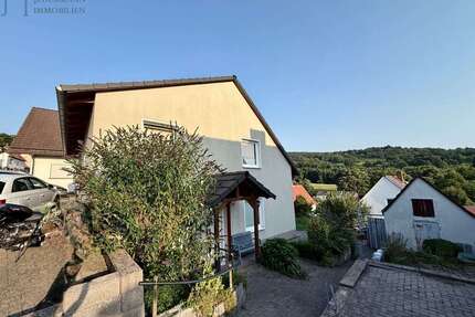 Wohnung zum Mieten in Helsa 650,00 € 83 m²