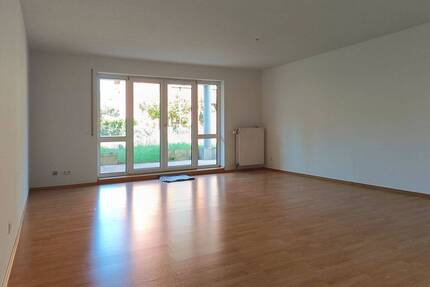2-Zimmer-Erdgeschoss-Wohnung mit Terrasse - Eppelheim