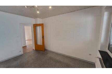 EG 2 ZKB 50qm + 5 qm Balkon Garage Kellerraum, zentral - Worms