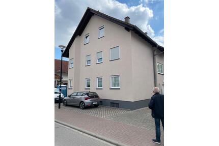 Schöne 2 Zimmer Erdgeschosswohnung - Rödersheim-Gronau