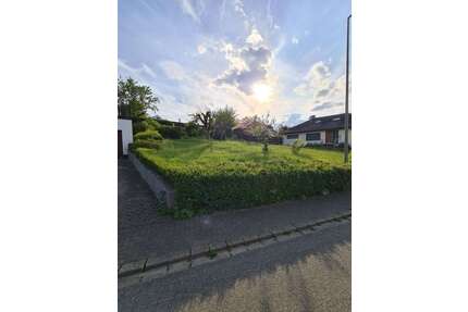 Grundstück zu verkaufen in Pluwig 105.000,00 € 470 m²