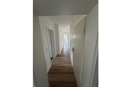 Helle 3 ZKB Wohnung mit Ebk, Balkon, Siegen Mitte Nähe oberstadt