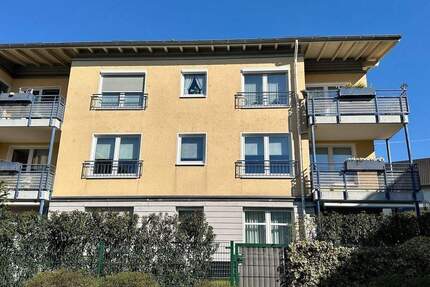 Gut geschnittene Dreizimmerwohnung inkl. Tiefgaragenstellplatz - Neuss Dreikönigenviertel