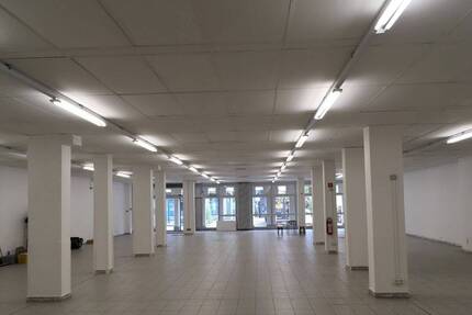 Vielseitig nutzbare Laden-Lagerfläche in Sindelfingen-Maichingen