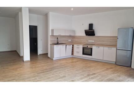 Schöne außergewöhnlich 1.5 Zimmer Wohnung in Deggendorf Zentrum