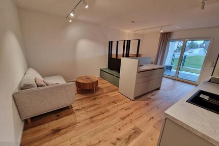 möbliertes Apartment 44 qm incl. Terasse und Carportstellplatz - Amberg