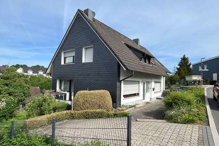 Haus zum Kaufen in Wipperfürth 475.000,00 € 255 m²