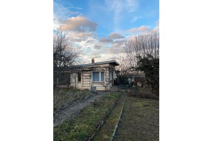 Pachtgarten KGV „Sonnenblick“ - 3.000,00&nbsp;EUR Kaltmiete, ca.&nbsp; 0,00&nbsp;m&sup2; in Pölzig (PLZ: 07554)