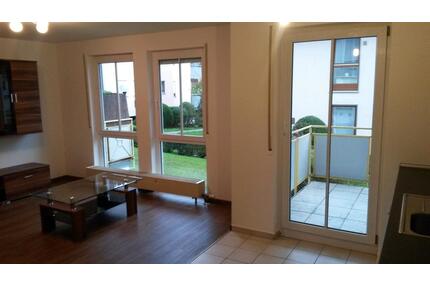 Helle, gepflegte 1-Zi-Wohnung mit Balkon & Stellpl. in Leutenbach