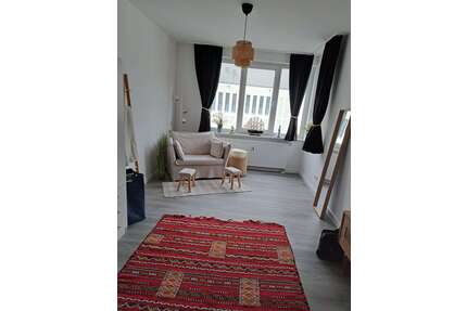 Wohnen auf Zeit in Lübeck 390,00 €