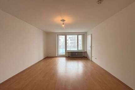 Wohnung zum Mieten in Augsburg 846,00 € 64.04 m²