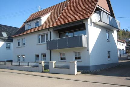 Sonnige helle 3 12 Zimmer Wohnung in Albstadt-Onstmettingen