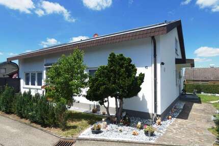 Haus zum Kaufen in Ölbronn-Dürrn 660.000,00 € 198 m²