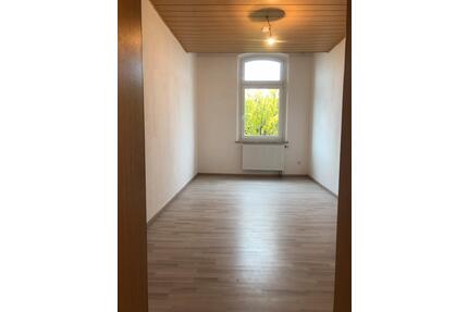 *NEU renovierte* 4-Zimmer Wohnung mitten in Pressig zu vermieten - Kronach