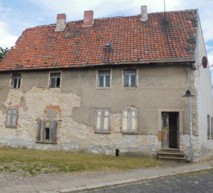 Haus zum Kaufen in Hecklingen OT Cochstedt 50.000,00 € 120 m²