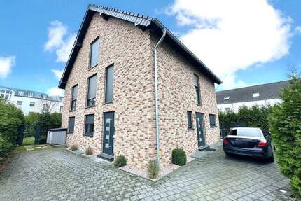 Modernes Einfamilienhaus mit Einliegerwohnung - Neuss Stadionviertel