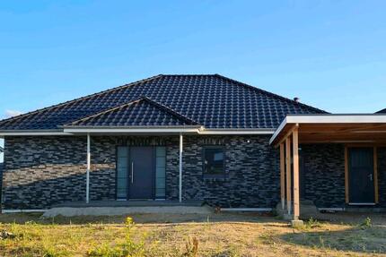 Moderner Winkelbungalow | BJ 2021 |KfW 55 | 137 qm | Schafflund