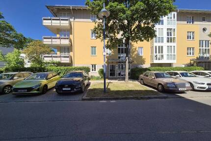 +++ Top-Lage im Silicon Saxony: 2-Zimmer-Wohnung mit Balkon und TG-Stellplatz +++ - Dresden Klotzsche
