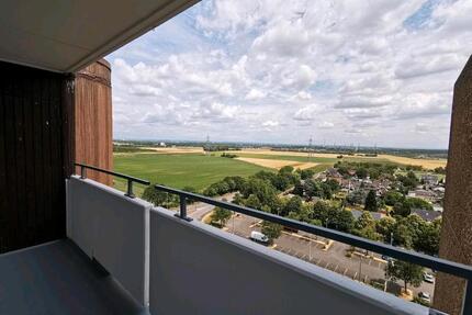Sanierte 3 Zimmer Wohnung, sehr hohe Rendite möglich - Köln Rodenkirchen