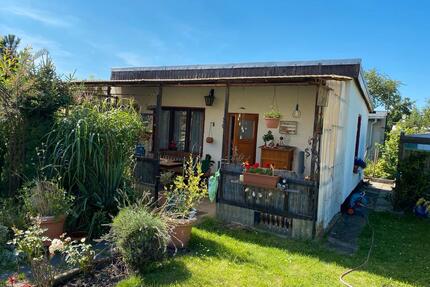 Kleingarten - 2.500,00&nbsp;EUR Kaltmiete, ca.&nbsp; 0,00&nbsp;m&sup2; in Leipzig (PLZ: 04329) Ost