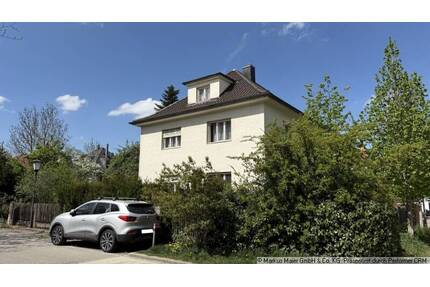 Sanierungsbedürftiges Zweifamilienhaus mit viel Platz für neue Ideen! - Haar