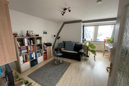 Gut geschnittene 1-Z. WE mit Aufzug, Küche, Stellplatz ab 1.5.26 - Chemnitz Altendorf