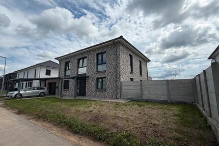 Exklusives modernes Einfamilienhaus in ruhiger Feldrandlage - Rotenburg (Wümme)